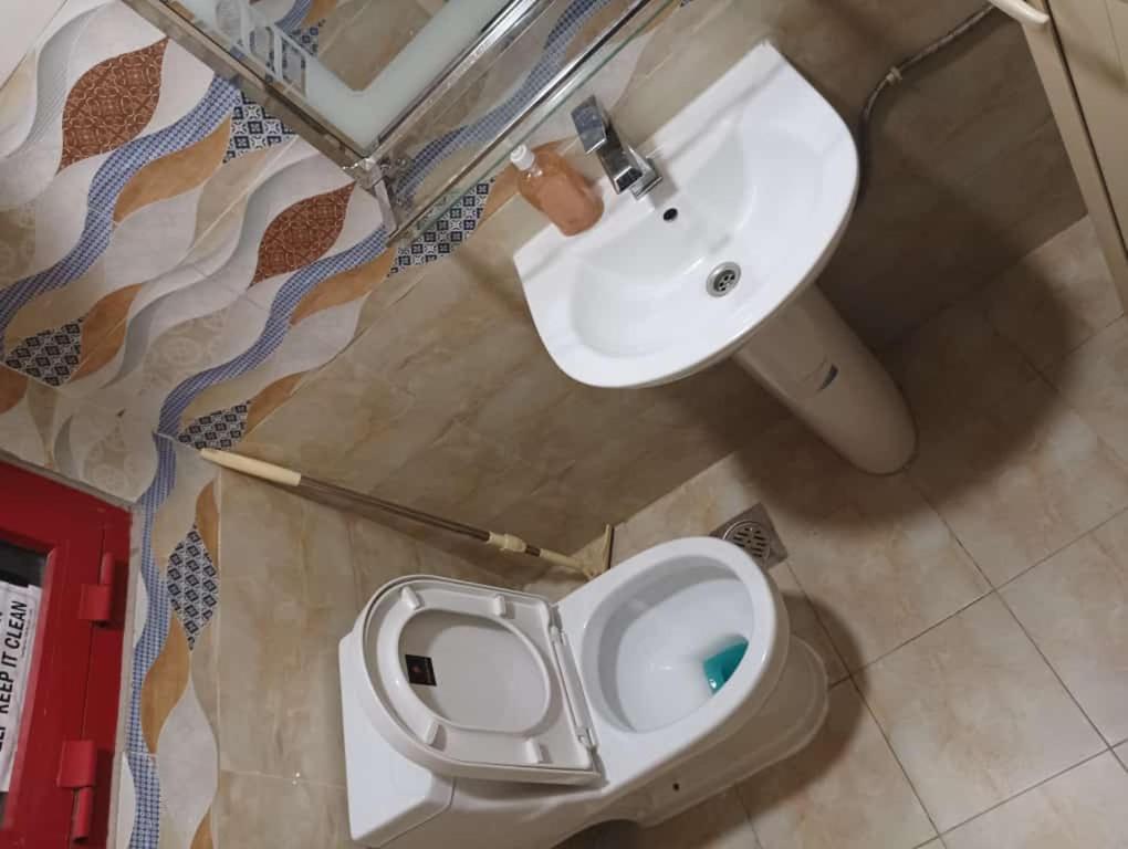 Moon Backpackers , Al Rigga , Partition For Couples And For Singles Apartment Dubai Exterior foto